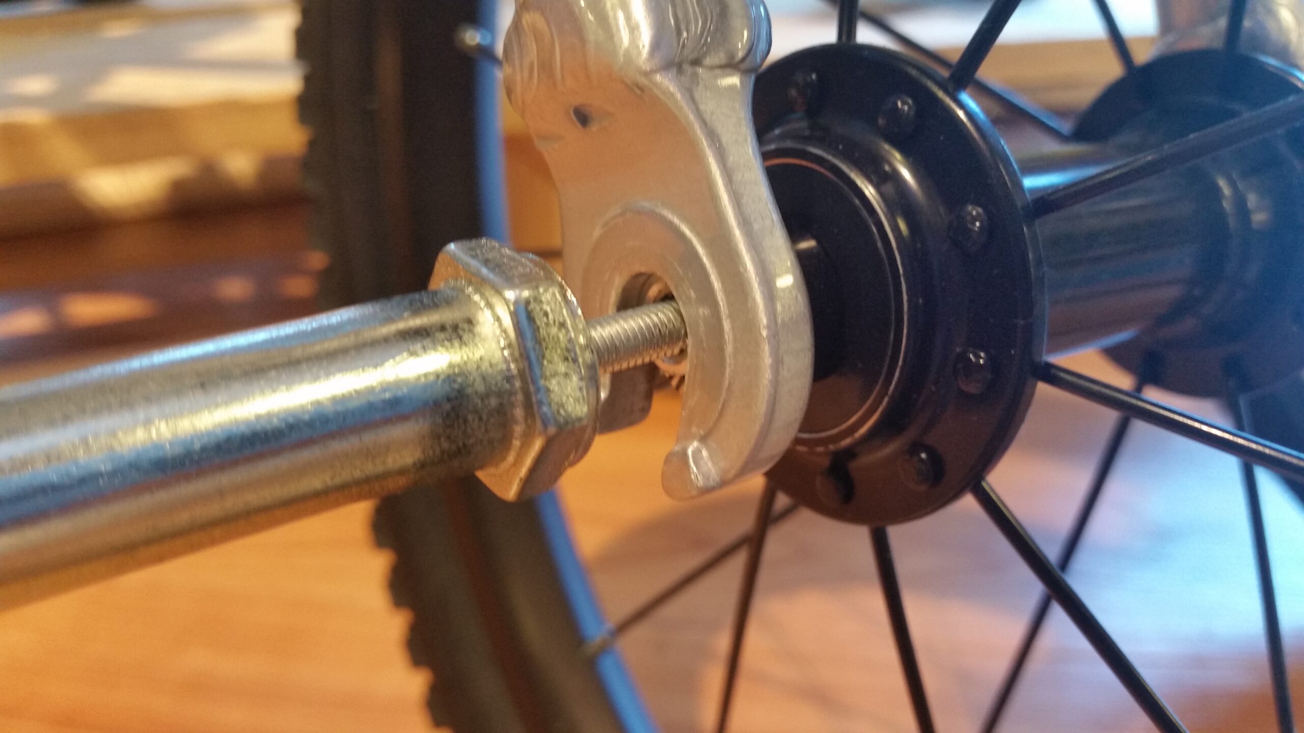 FollowMe oś roweru dziecięcego M6